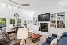 The living room of a vacation rental in Hilton Head